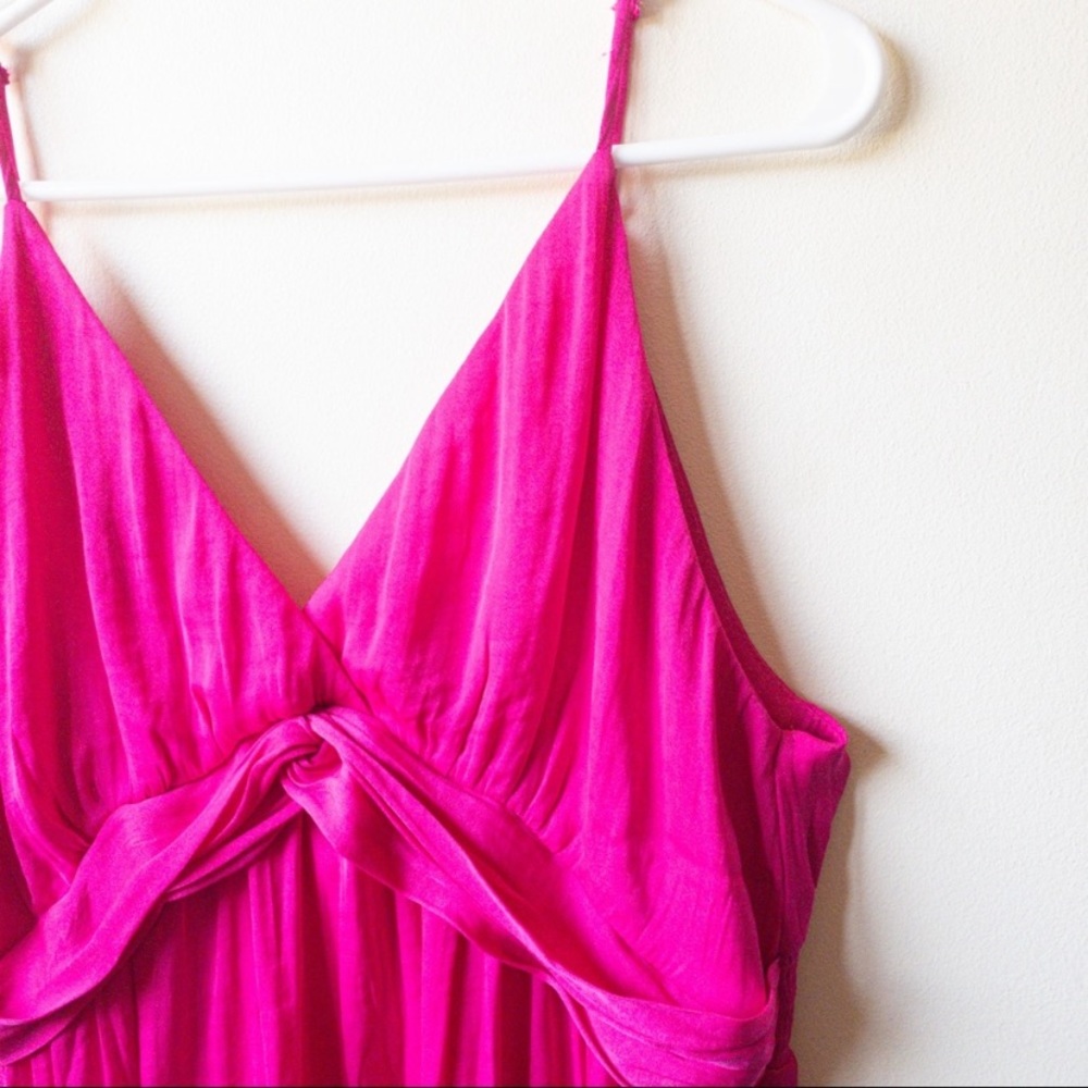 fab’rik Hot Pink V-Neck Ruched Tank Top Size L Barbiecore - Picture 2 of 4